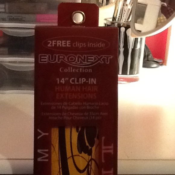 Real human hair clip in extensions dark drown!