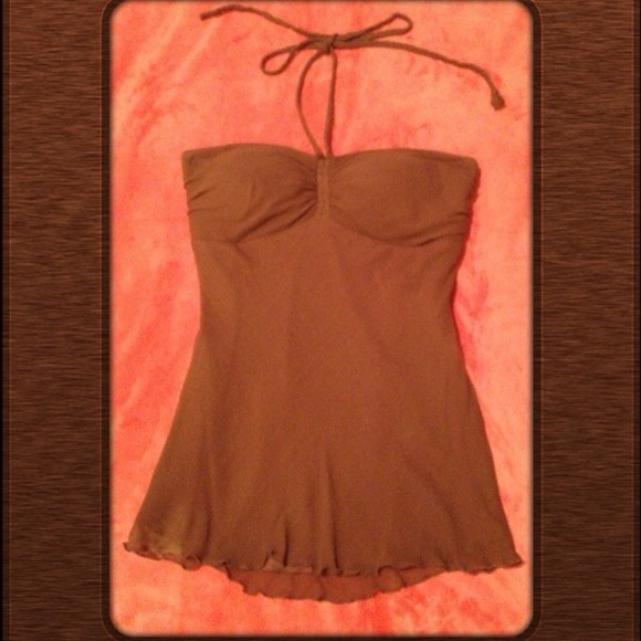 🐚NEW LISTING🐚Brown halter top🐚