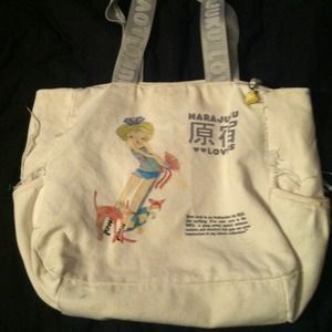 Harajuku Lovers Messenger