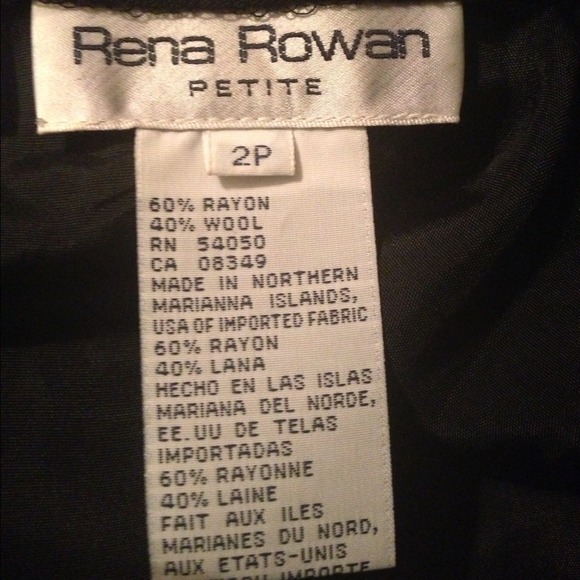 Black lace skirt! - Picture 4 of 4