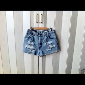 ripped highwaisted shorts