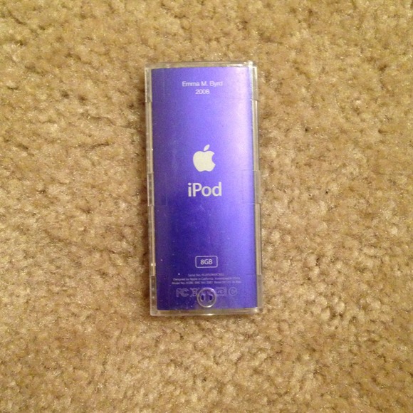 Apple iPod - Picture 2 of 4