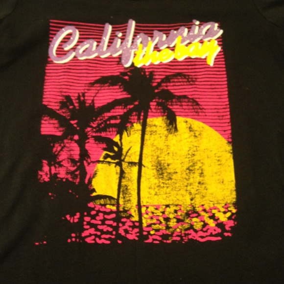 California graphic tee
