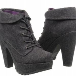 Blowfish Vance Grey Flannel boots