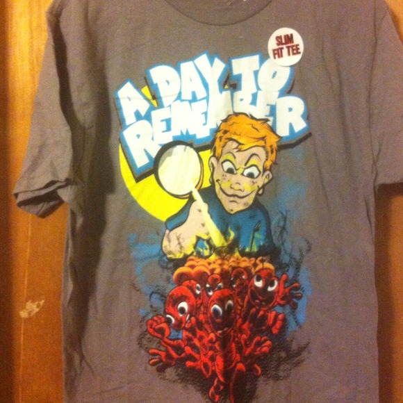 ⛔Traded ADTR Slim Fit tee. Never worn.