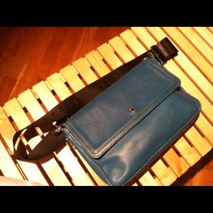 Authentic Burberry lambskin chunky blue cross bag