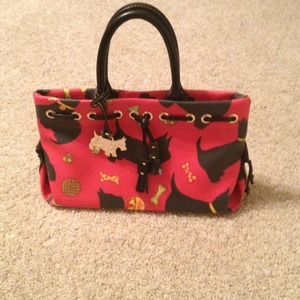 Dooney and Bourke hand bag. Dooney and Bourke hand bag.
