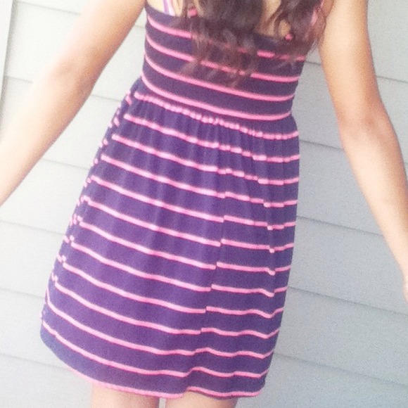 Striped summery dress - Picture 3 of 3