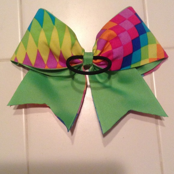 Colorful cheer bow - Picture 2 of 2