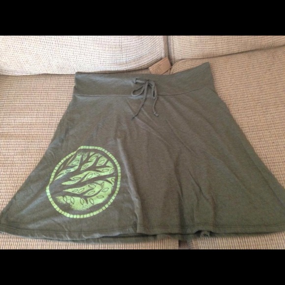 Women's Eco-friendly hemp draw string mini skirt.