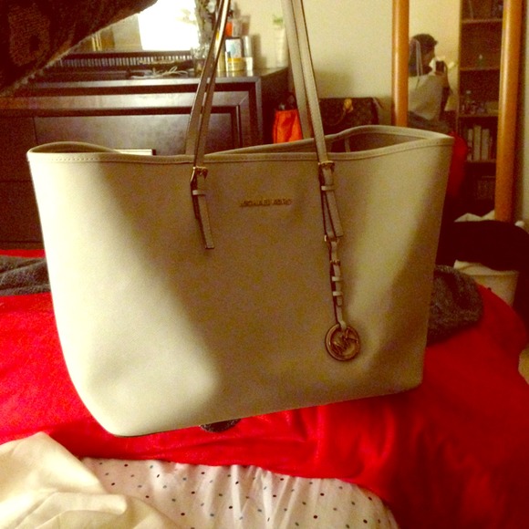 Michael kors large jetset multifunction tote white