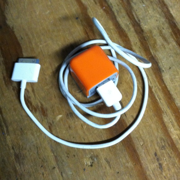 🚫GIFTED TO PAMELASHELDON🚫iPhone charger