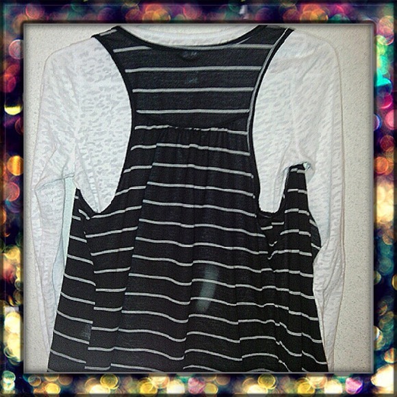 2 piece Rocker Girl Top - Picture 3 of 3