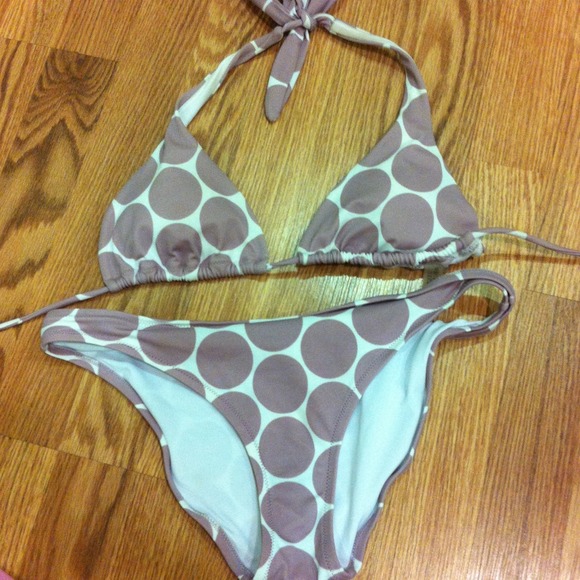 💎sold💎 Purple polka dot bikini 👙 - Picture 3 of 3