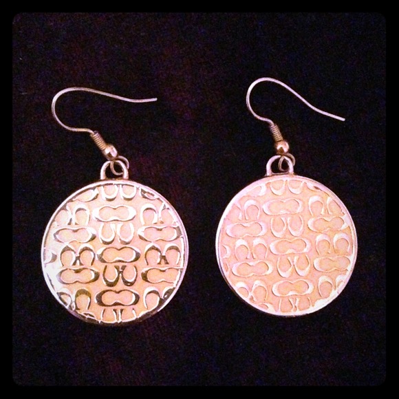 ✋SOLD ✋Authentic Gold Coach Earrings
