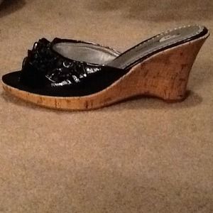 Huge SALE!! Very cute black patent wedges