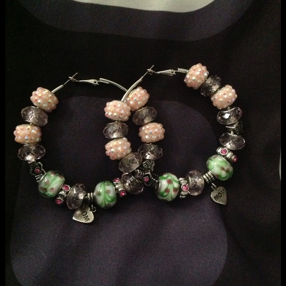 Unique mom hoops