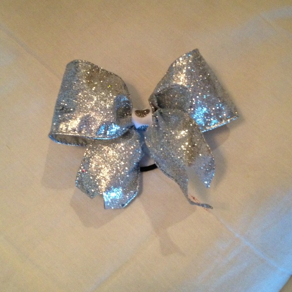 Seriously cute silver cheer bow