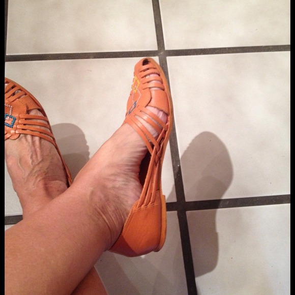 Sold - Picture 2 of 4