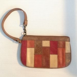 Gone- Fossil genuine leather small wristlet