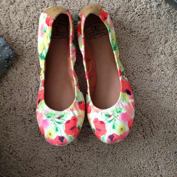 Lucky Brand ballet flat