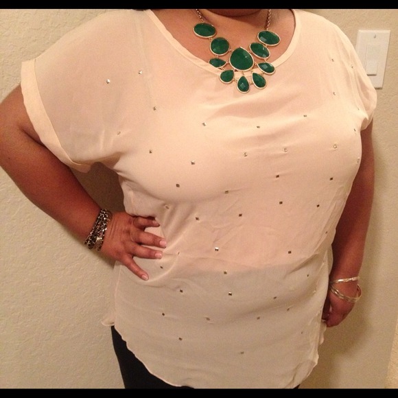 Lisa's Sand chiffon blouse with Gold Accents - Picture 2 of 4