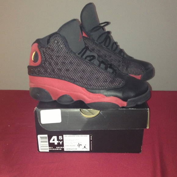 Jordan 13 retro bred 4.5Y / 6.5 W