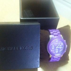 Michael kors watch (purple)