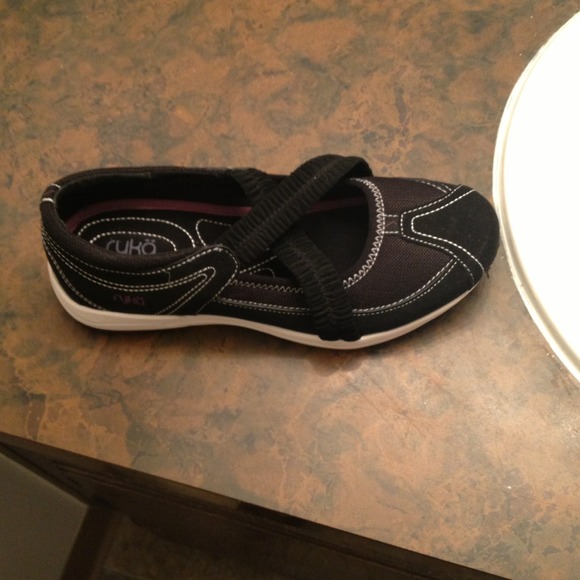 Brand new without tags