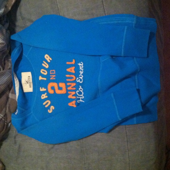 Hollister sweatshirt