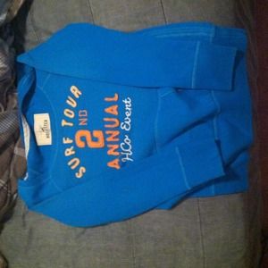 Hollister sweatshirt