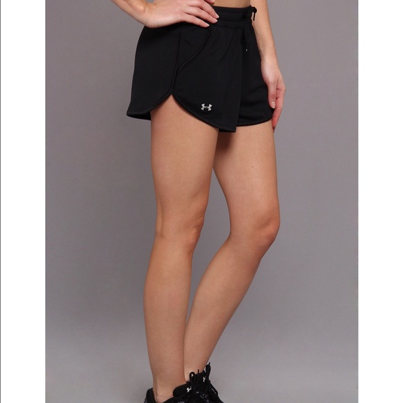 under armour Pants - ✧Under Armour Heat Gear Shorts✧