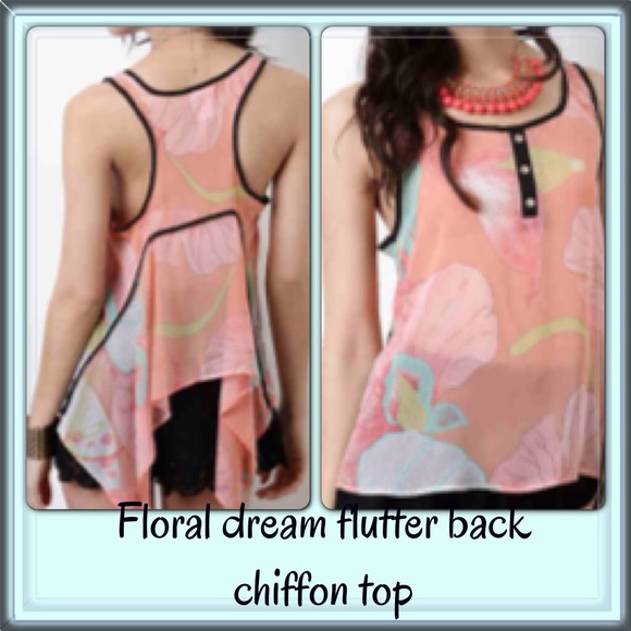 ☀️SUMMER SALE☀️Chiffon flutter back floral top