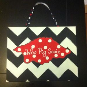 This is a cute Arkansas Razorback painting