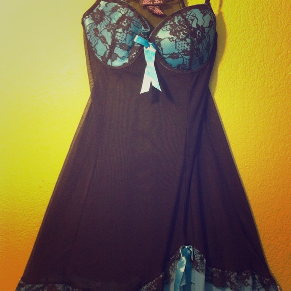 💋SOLD💋 Black and Blue Teddy