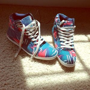 FOREVER 21 80's/90's inspired high tops