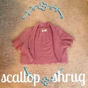 ⛔⛔⛔ SOLD ⛔⛔⛔ Anthropologie Scallop Shrug