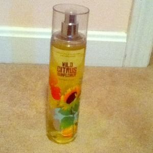 Wild citrus flower perfume
