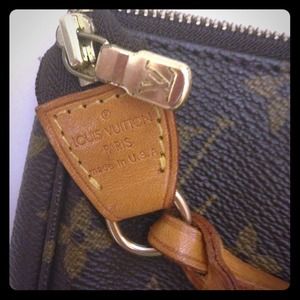 Louis Vuitton purse (2nd post)