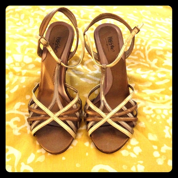 Metallic Strappy Wedges