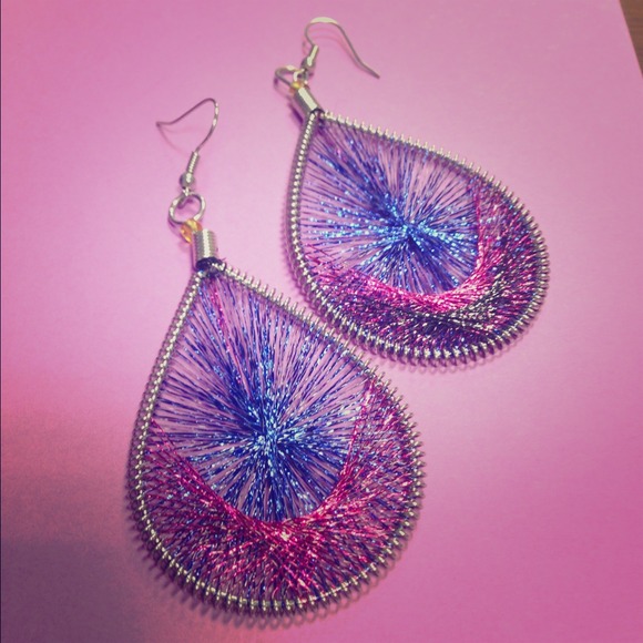 ❌Sold❌Handcrafted thread earrings