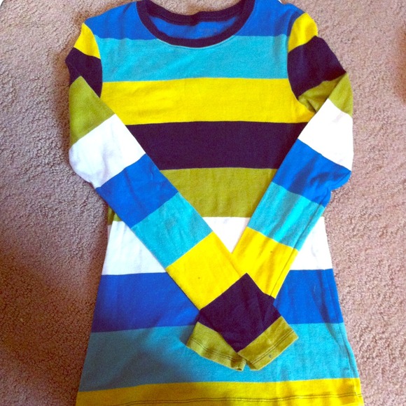 Old navy striped long sleeve shirt (size medium)
