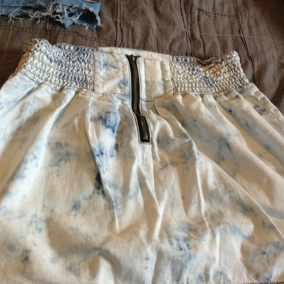 Roxy skirt - Picture 2 of 4