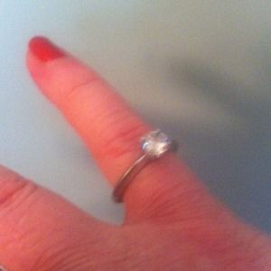 Solitaire engagement ring