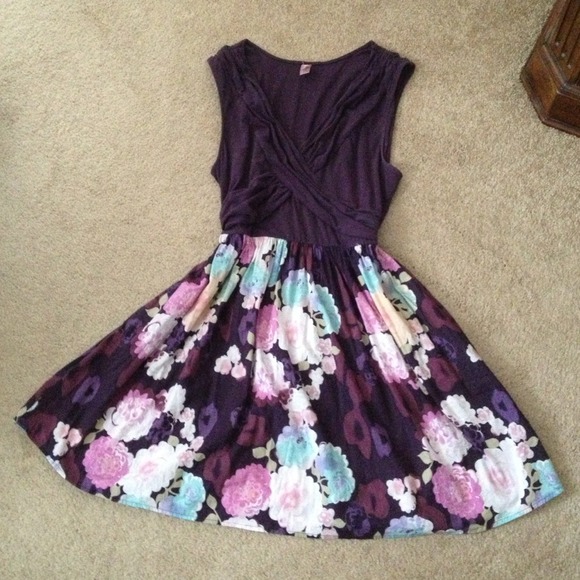 Pinkerton  Dresses & Skirts - Reposh!! So sad!!