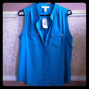 SOLD IN BUNDLE!! Turquoise sleeveless top