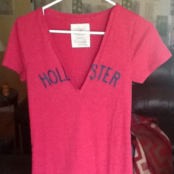 Deep V hollister
