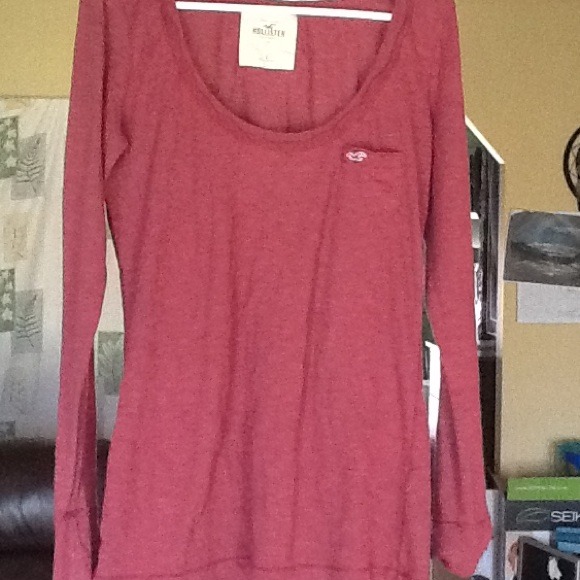 Burgundy Hollister long sleeve