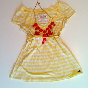 💢Sold💢Canary yellow top w/belt