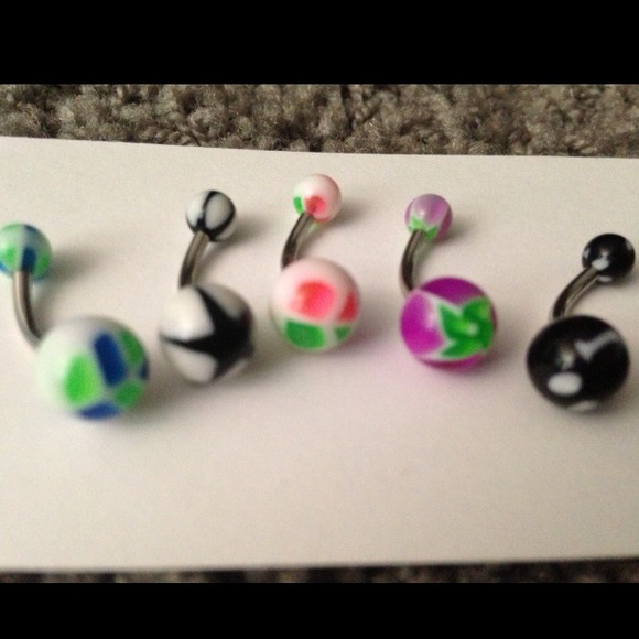 Belly rings each belly ring 4$, bundle for 15$ - Picture 1 of 2